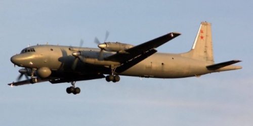 Противолодочный самолет Ил-38