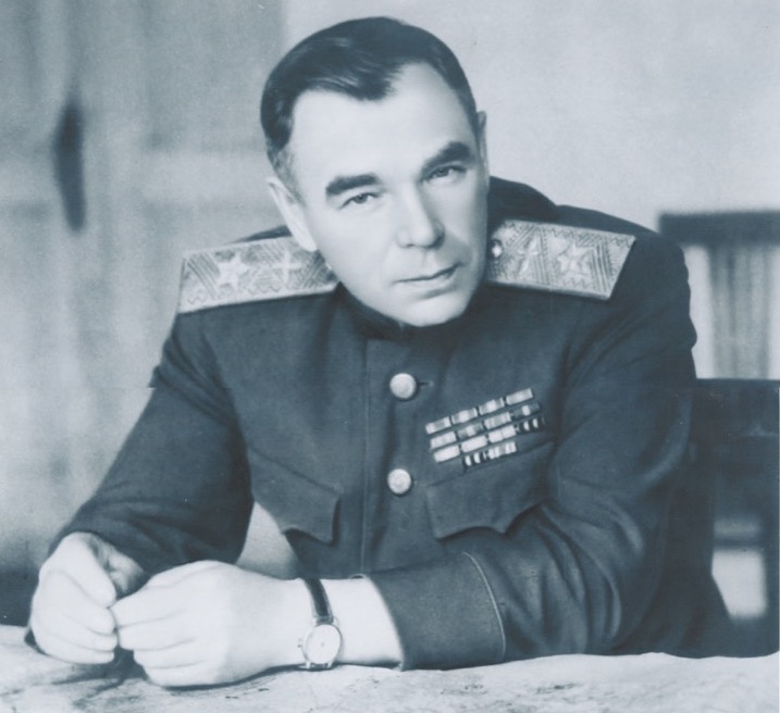 126 лет назад родился маршал авиации Фёдор Яковлевич Фалалеев