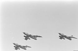 Сверхзвуковой самолет-разведчик Як-27Р